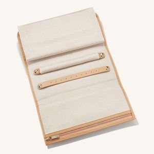 Mejuri Weekly Case in Beige ~Discontinued Style~